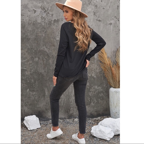 Black Long Sleeve Graphic Top - Picture 3 of 4